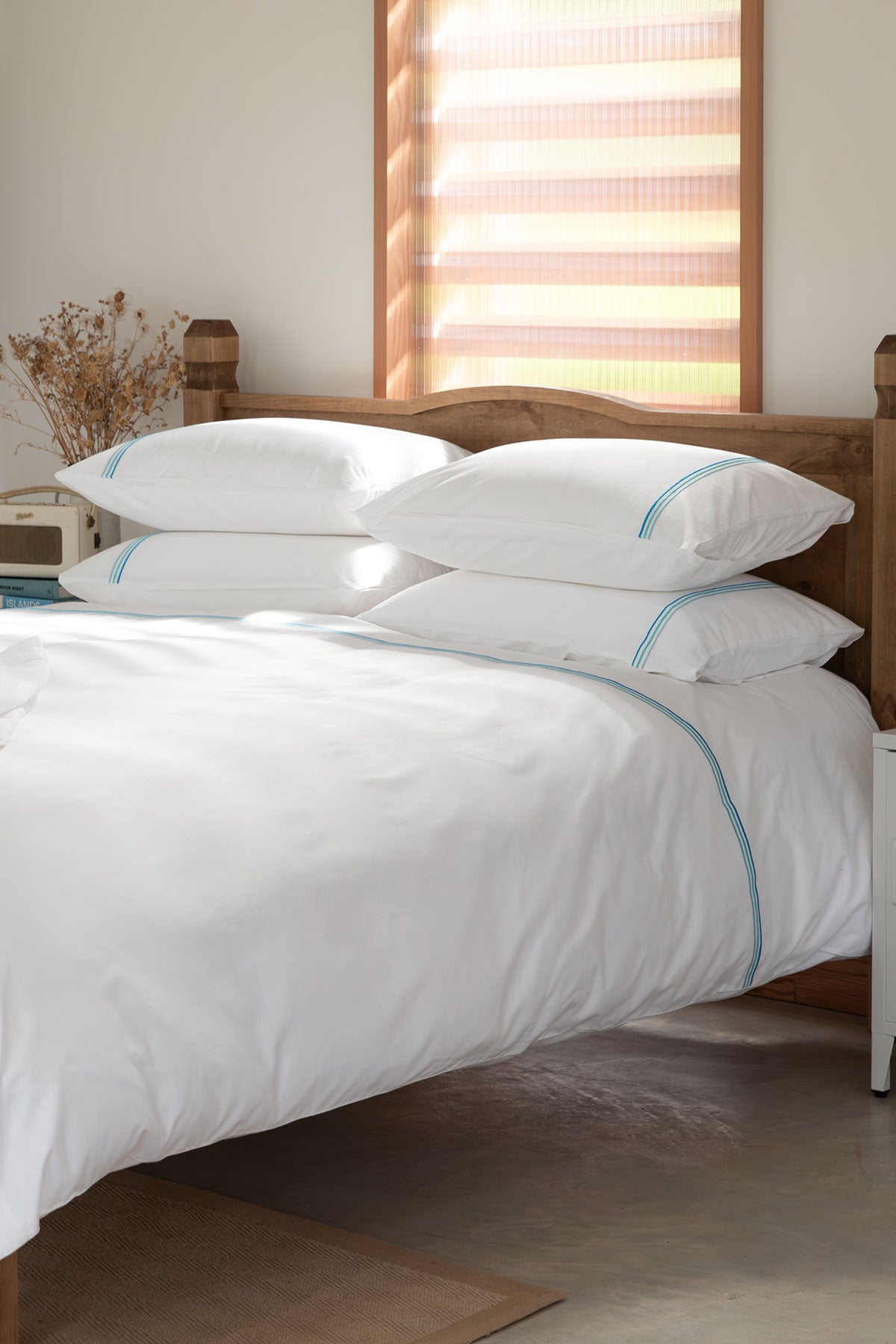 Aqua Blue Cord 400TC Bedding by Beaumont & Brown