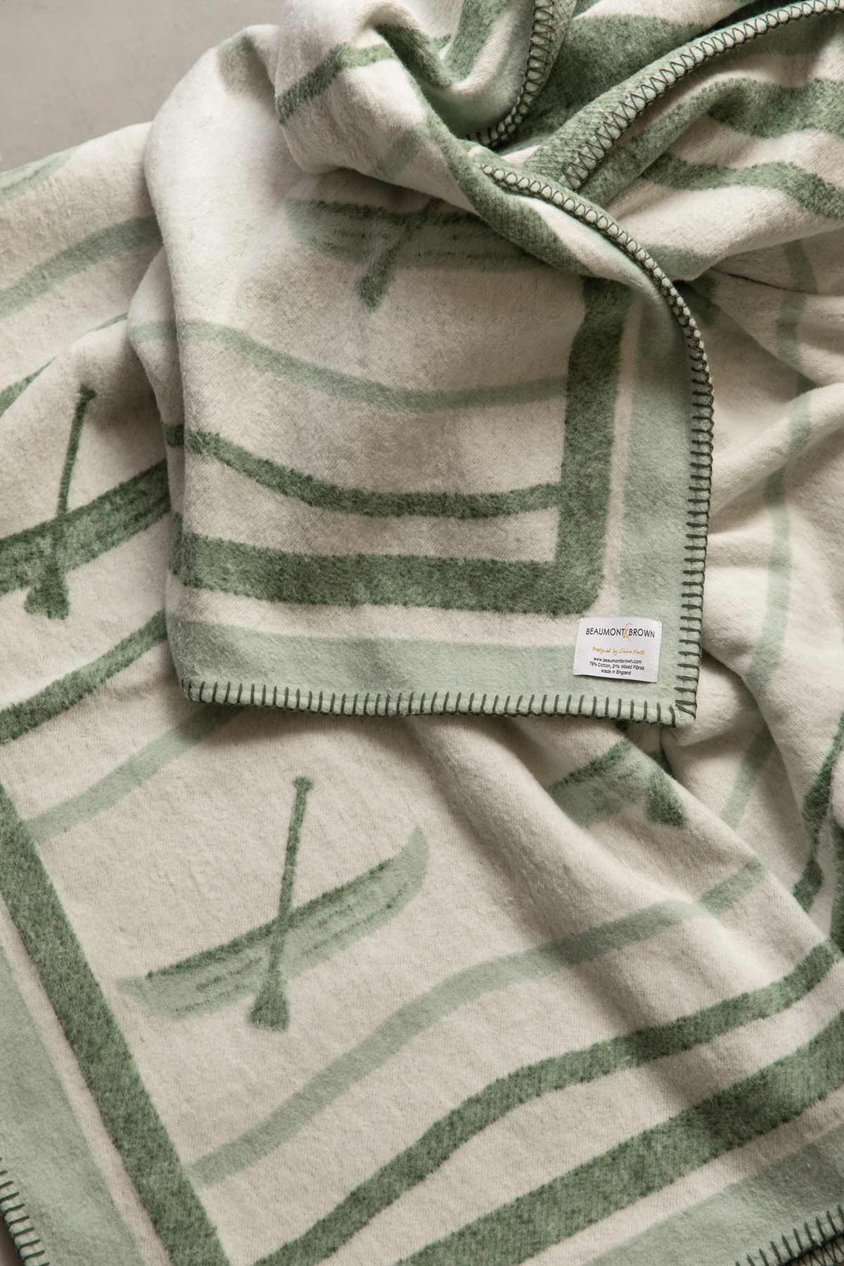 Green Rowing Boat Design Blanket (225Wx170Lcm)