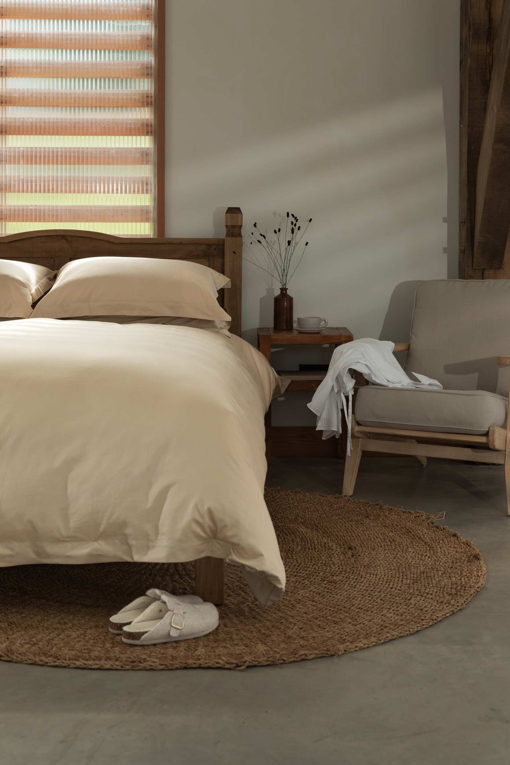 Latte 400TC Bedding by Beaumont & Brown