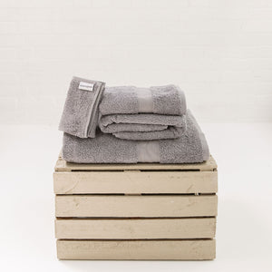 Silver 650gsm Towels by Beaumont & Brown
